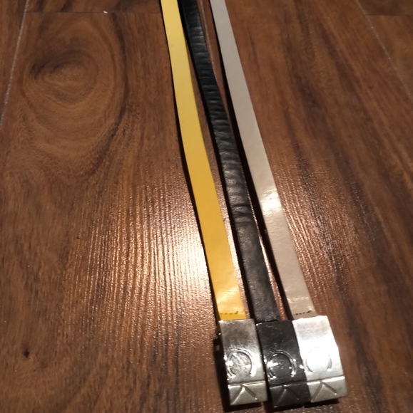 Ladies Calvin Klein belts!! - Picture 6 of 10